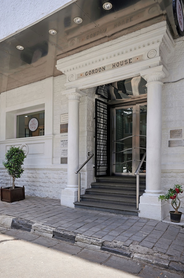 Exterior - The Gordon House Hotel (Mumbai)