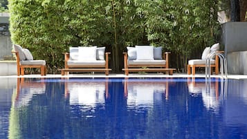 2 outdoor pools, pool umbrellas, sun loungers