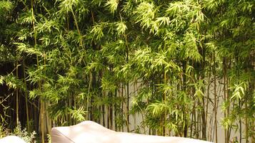 Sundeck