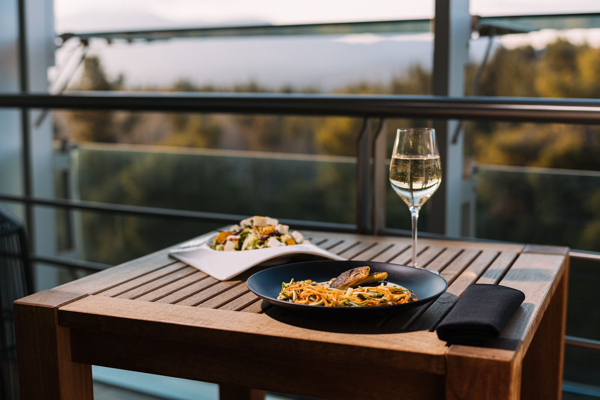 Dịch vụ phòng - ăn uống