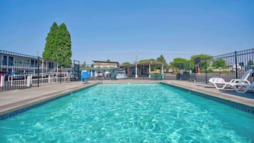 Seasonal outdoor pool