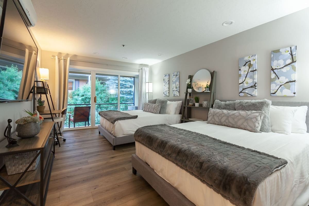 TMI 1 Bedroom Premium | 1 bedroom, premium bedding, blackout drapes, free WiFi
