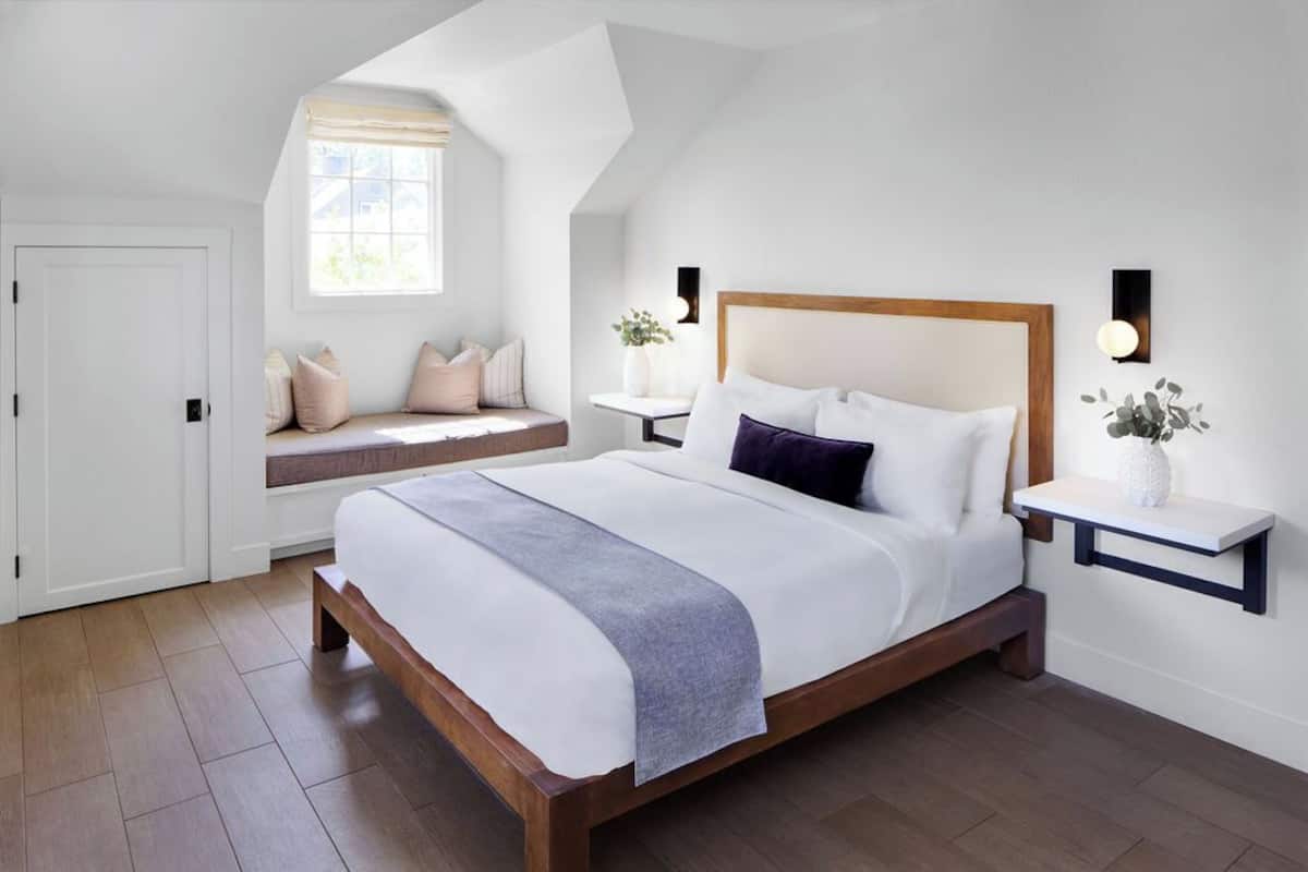 The Loft Spa Suite | 高級寢具、書桌、手提電腦工作空間、熨斗/熨衫板