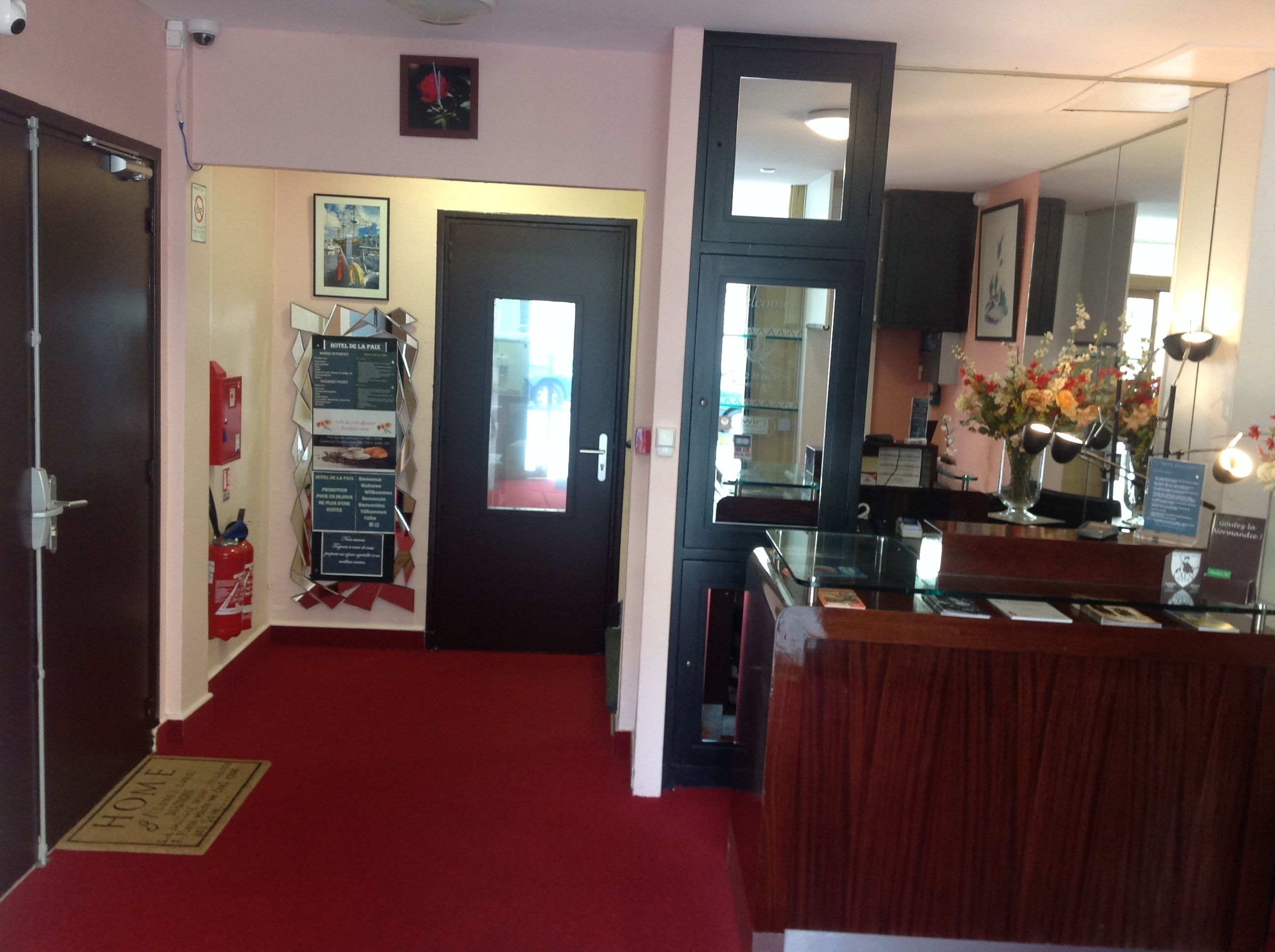 Photo - Hotel de la Paix