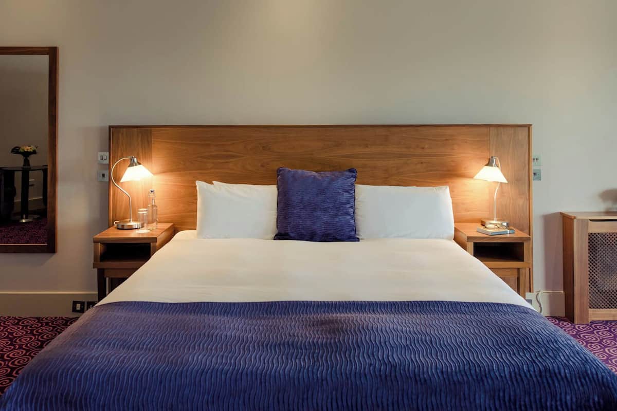 premium bedding, in-room safe, desk, blackout curtains