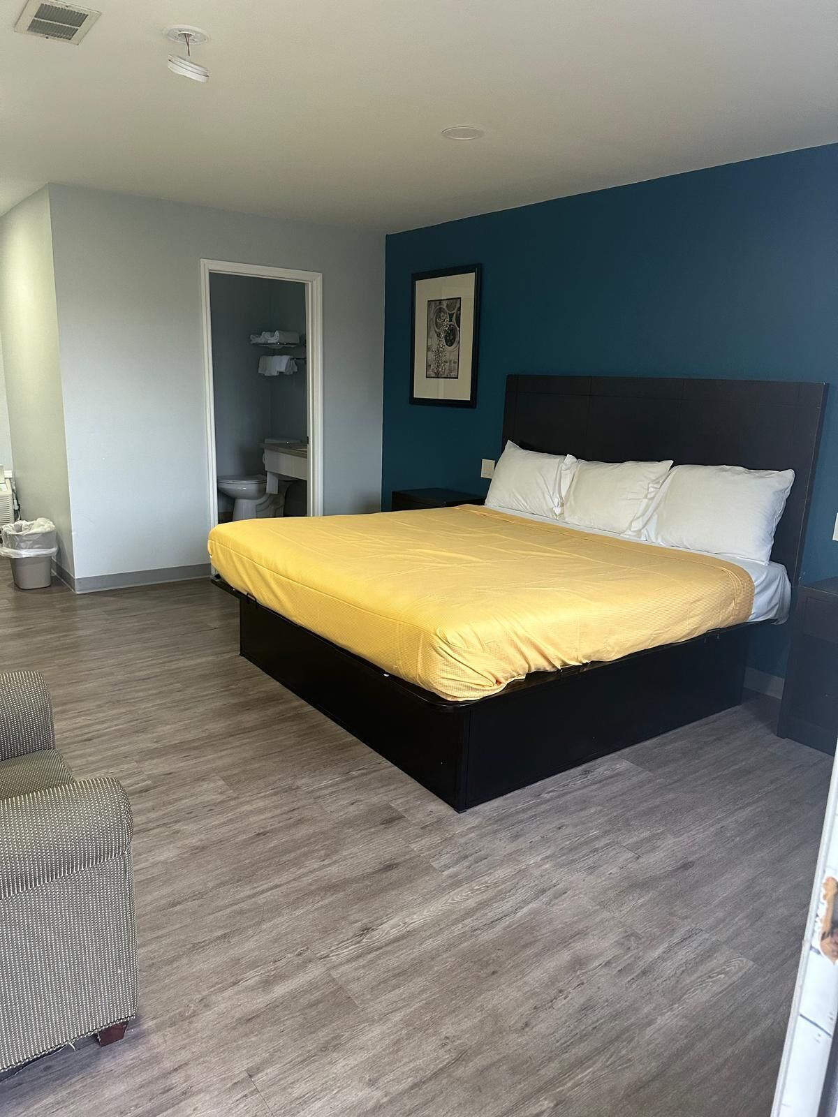 Desk, iron/ironing board, free WiFi, bed sheets