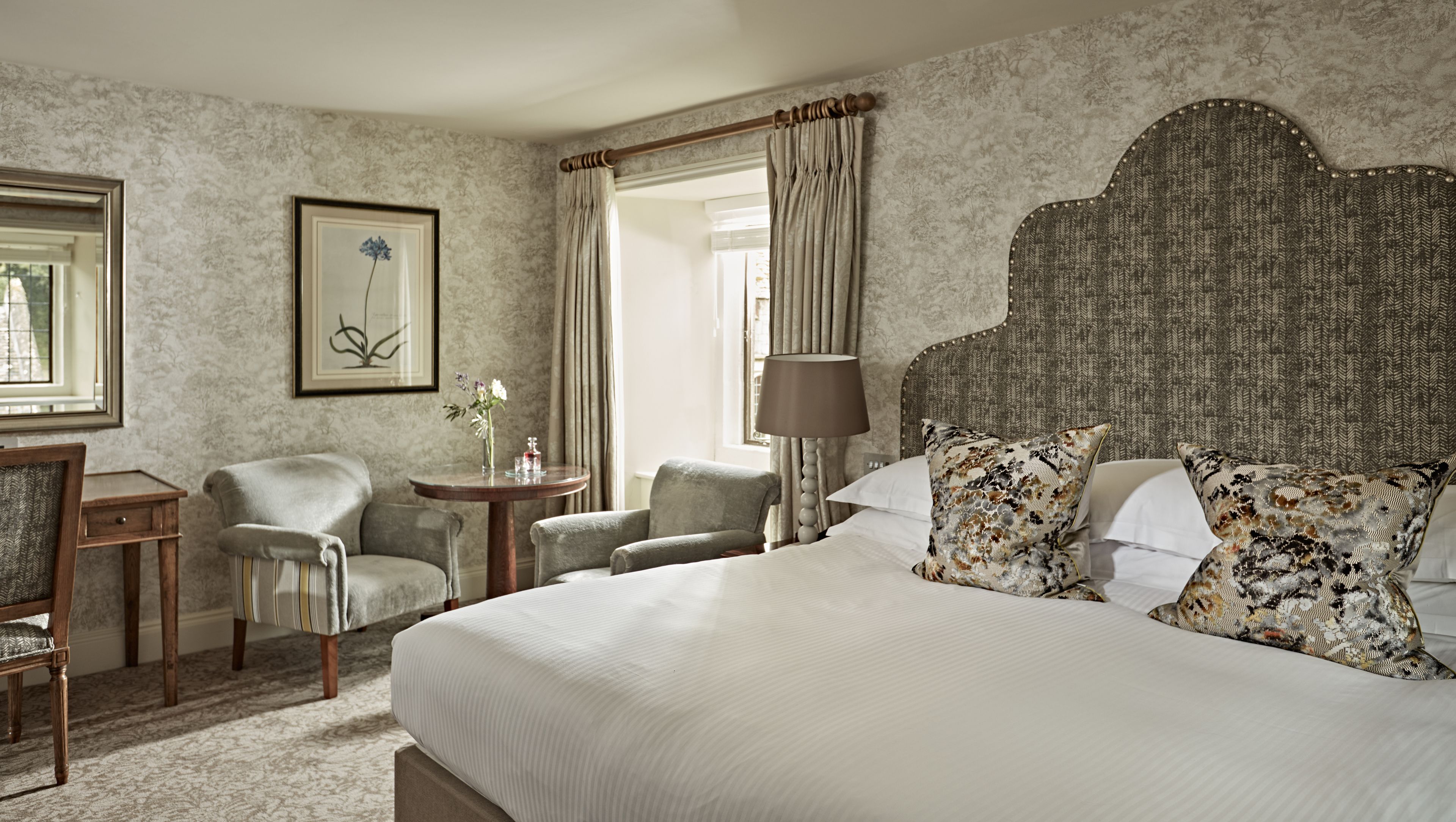 room (castle) | 1 bedroom, egyptian cotton sheets, premium bedding, in-room safe