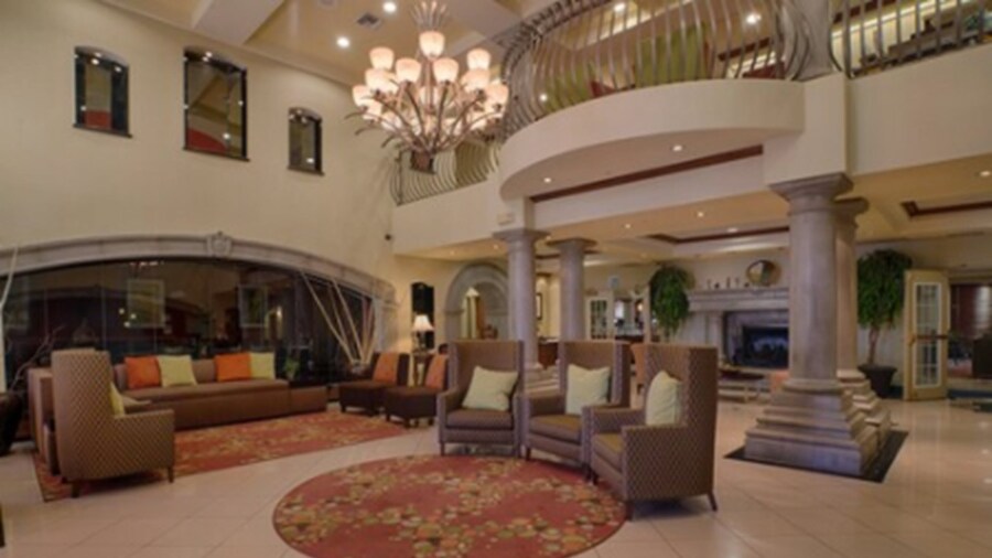 Holiday Inn Express & Suites Tucson Mall by IHG