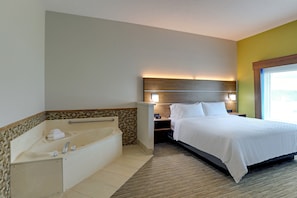 1 bedroom, hypo-allergenic bedding, in-room safe, desk - Holiday Inn Express Campbellsville by IHG (Campbellsville)