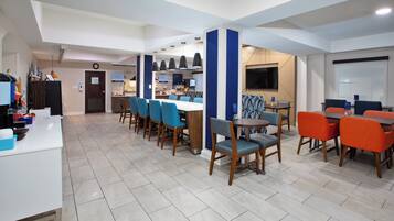 Free daily on-the-go breakfast