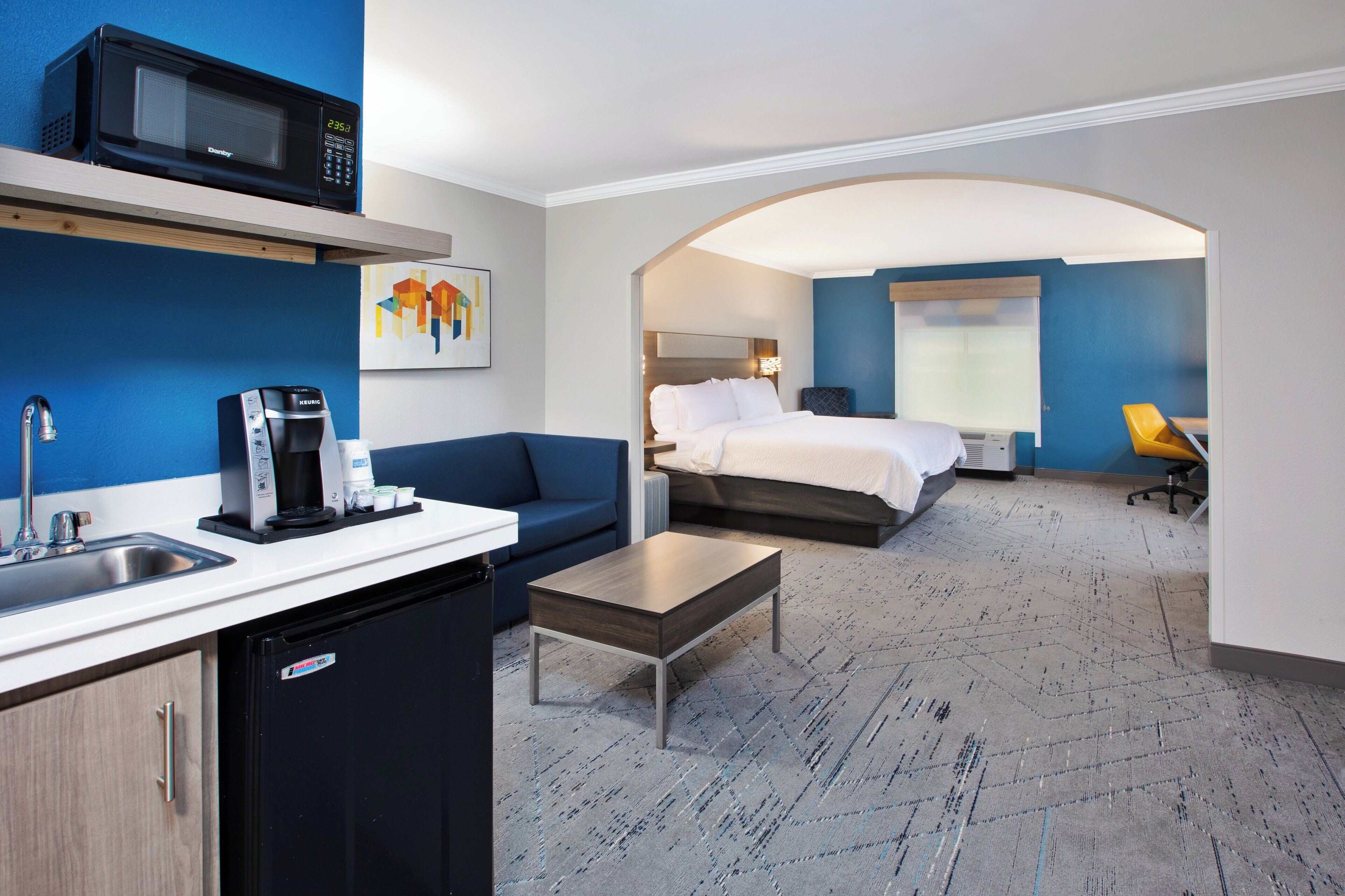 desk, iron/ironing board, free cots/infant beds, free wifi