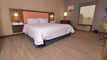 Down comforters, in-room safe, desk, laptop workspace