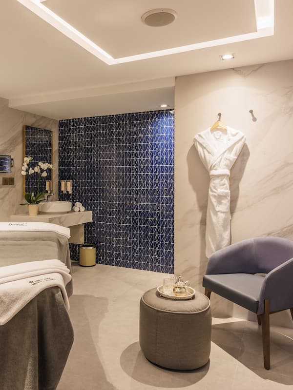 Steam room, Turkish bath, body treatments, body wraps, body scrubs