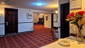 Lobby - Eden Arms Hotel, Durham (Ferryhill)