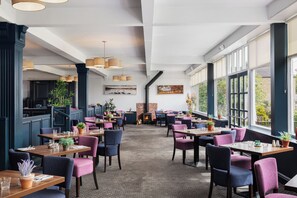 Frühstück und Abendessen
