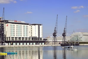 Exterior - ibis London Excel Docklands (London)