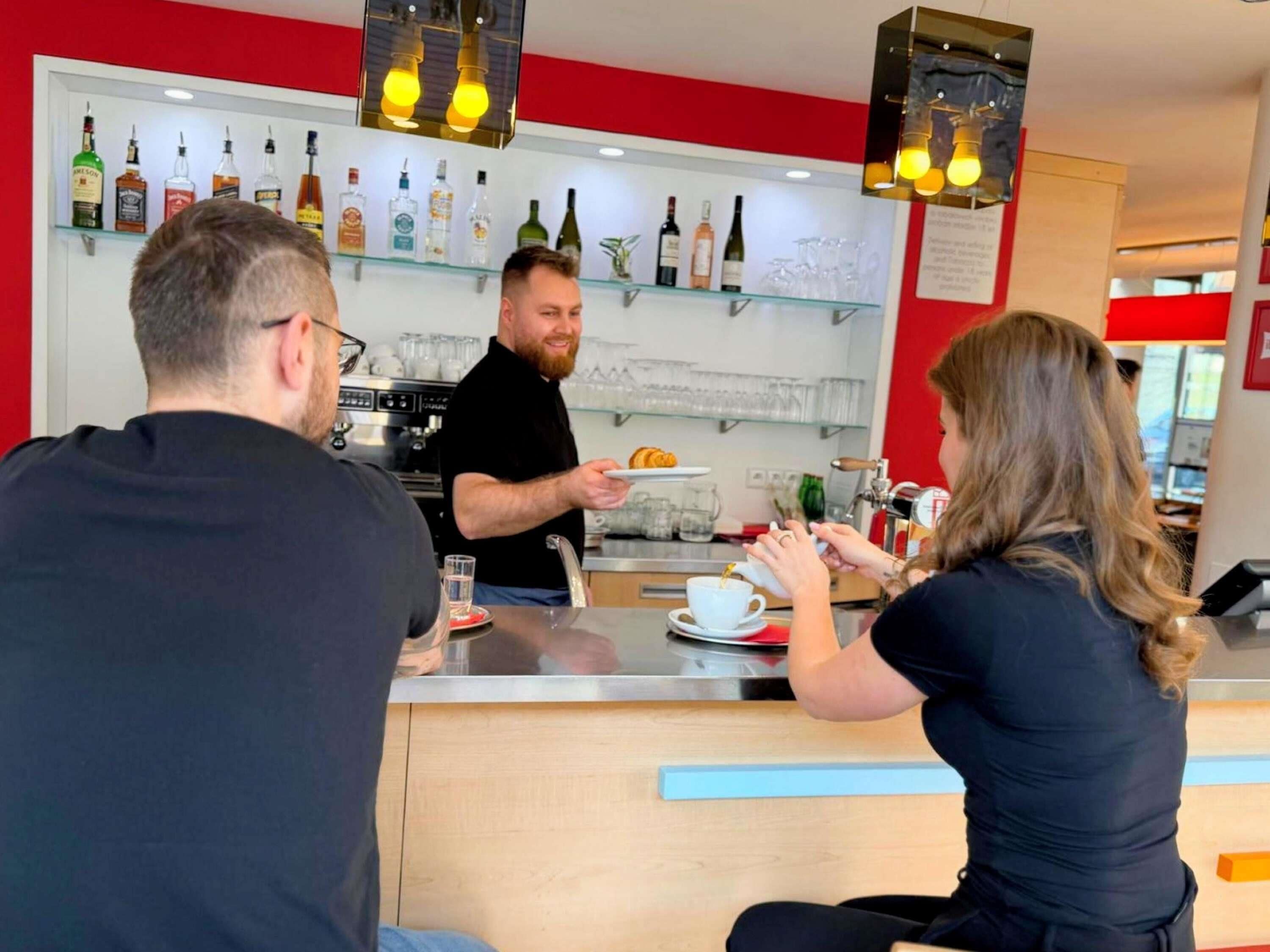 Bar (in der Unterkunft)