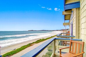 Terrace/patio - Cypress Inn On Miramar Beach (Half Moon Bay)