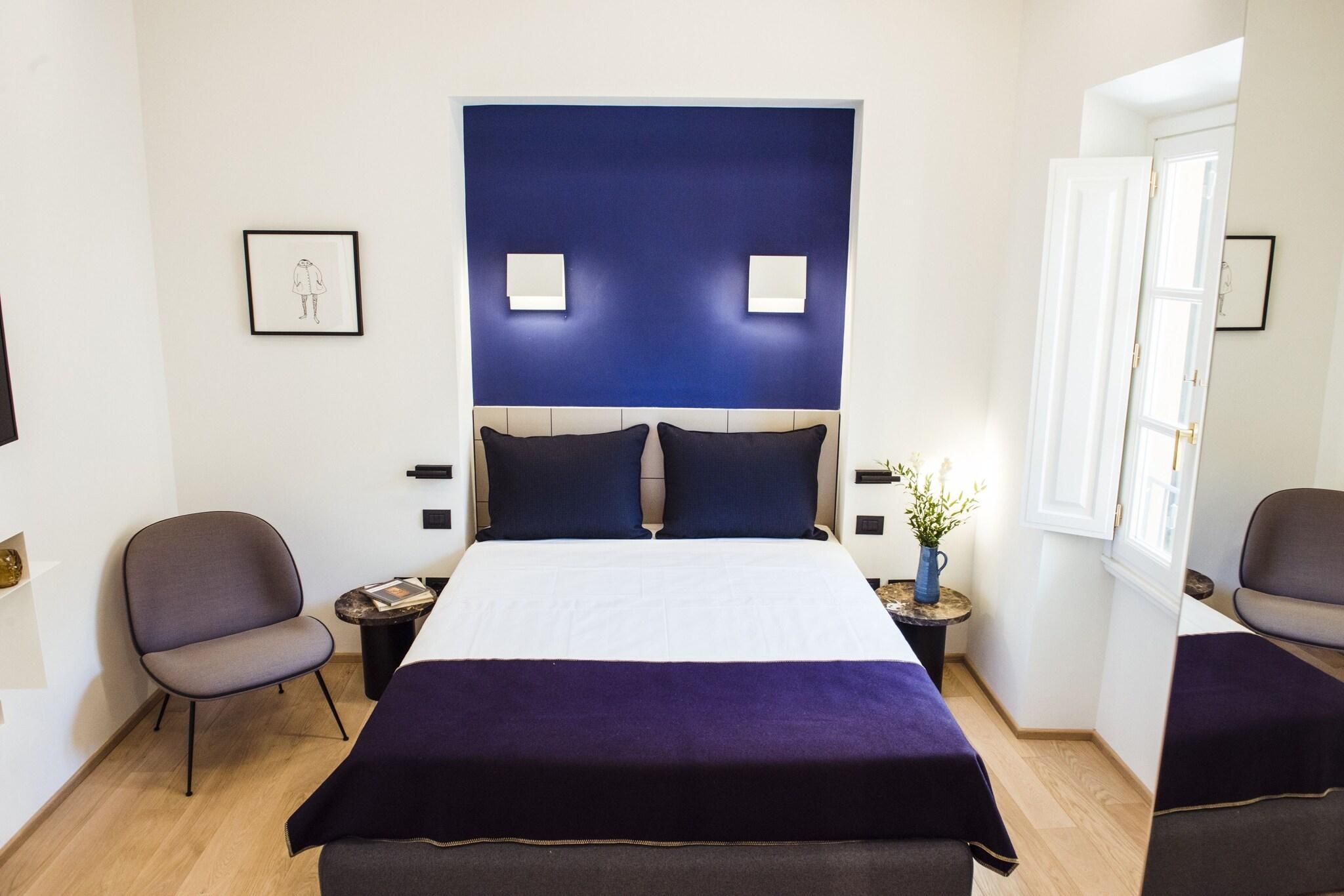 Zimmersafe, Schreibtisch, schallisolierte Zimmer, Bügeleisen/Bügelbrett