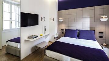 Minibar, Zimmersafe, Schreibtisch, schallisolierte Zimmer