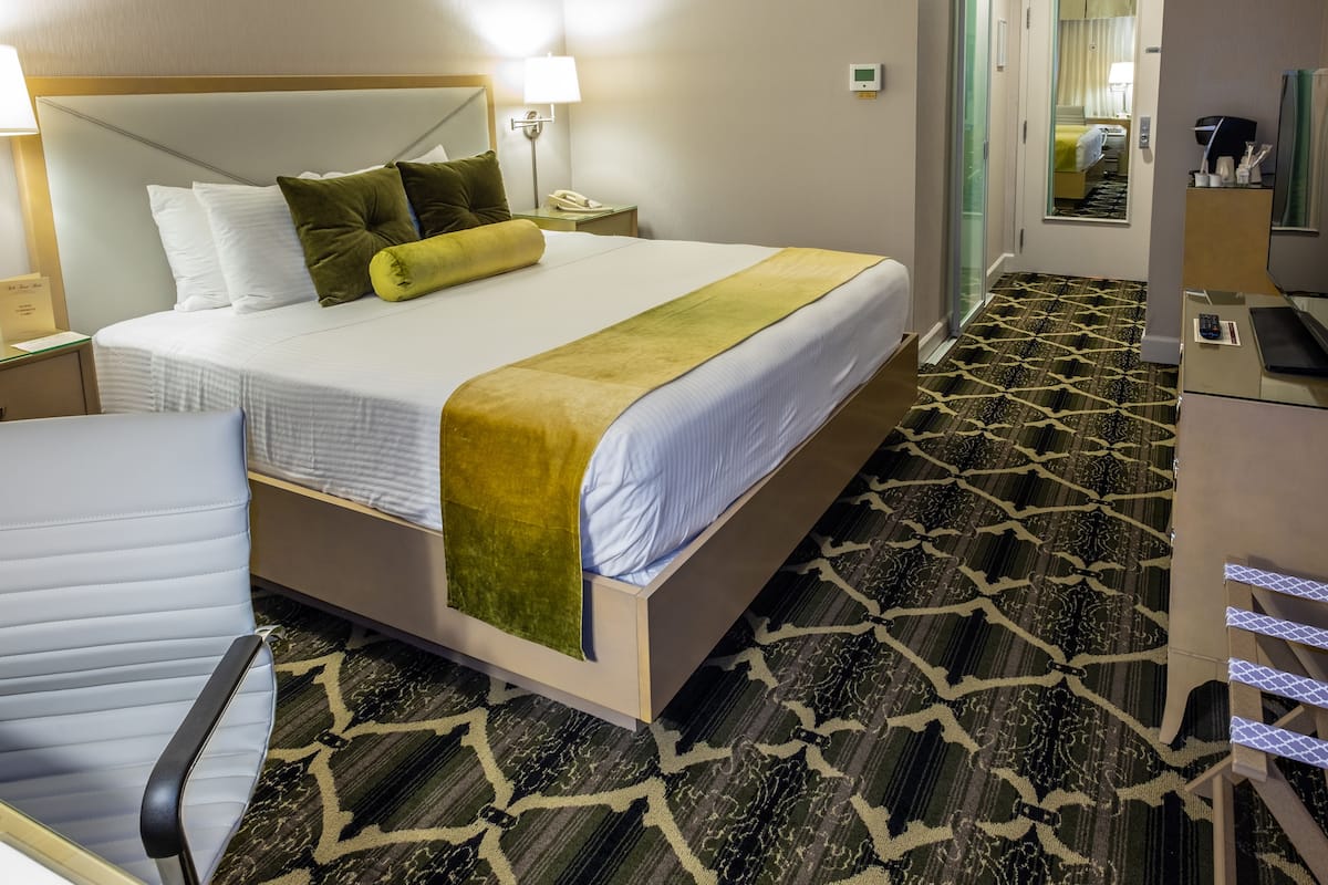 Quarto standard, 1 cama King | Vista do quarto