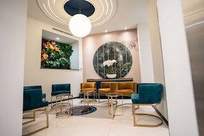 Bar (on property) - Hôtel Univers (Nice)