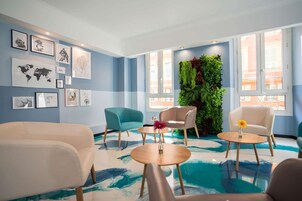 ทีวีจอแบน