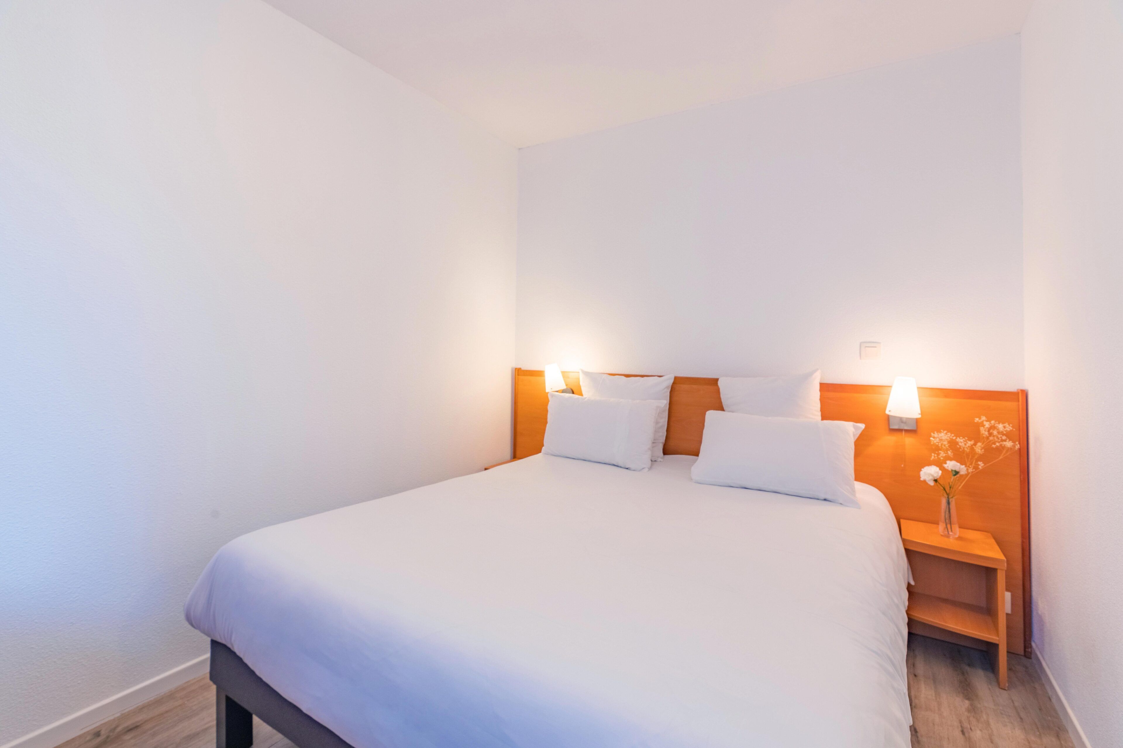 Desk, blackout drapes, iron/ironing board, free WiFi