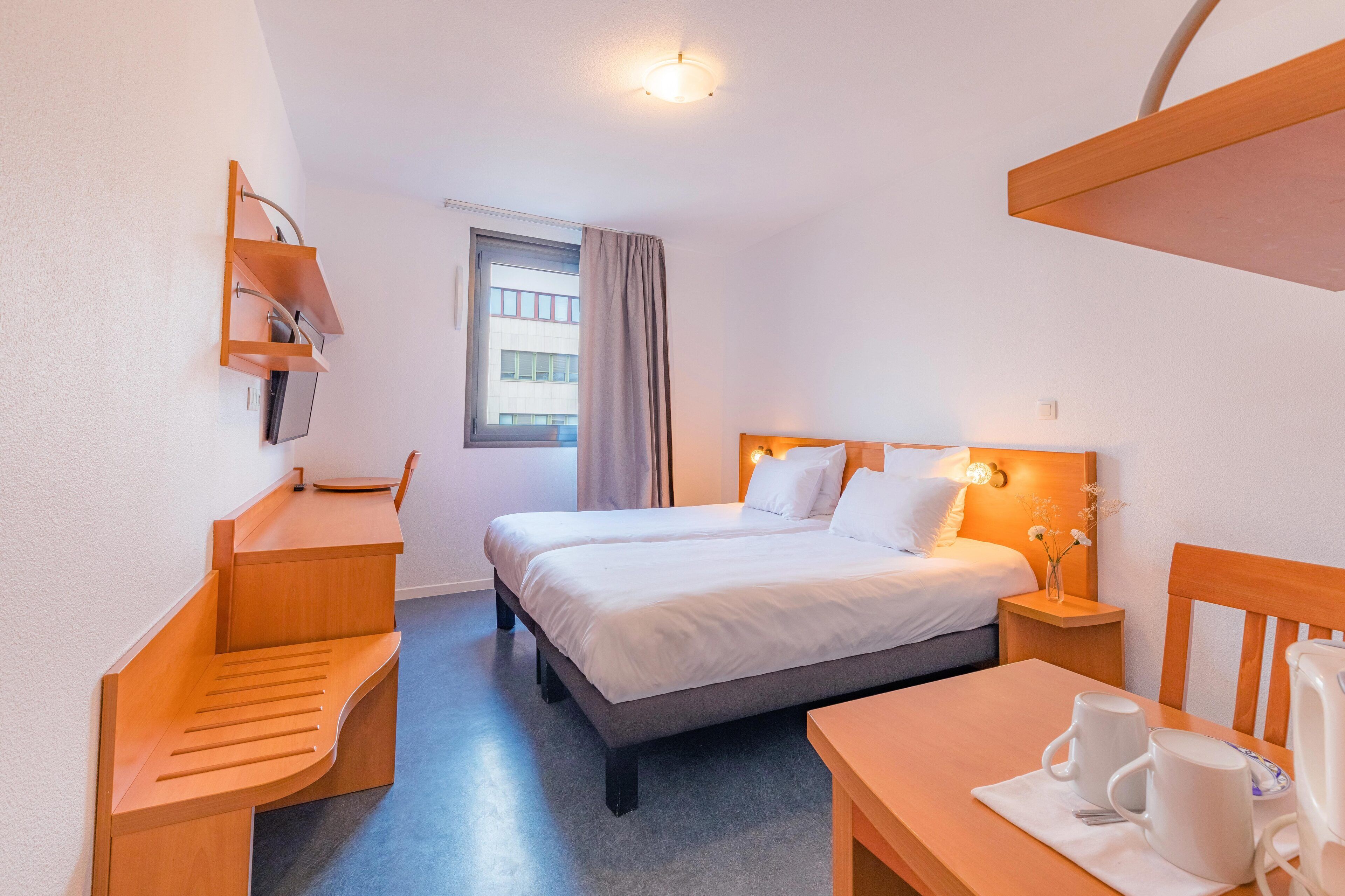 Desk, blackout drapes, iron/ironing board, free WiFi
