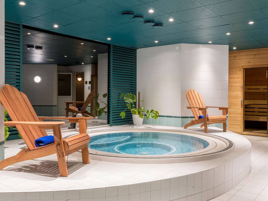 Badstue, boblebad og dampbad