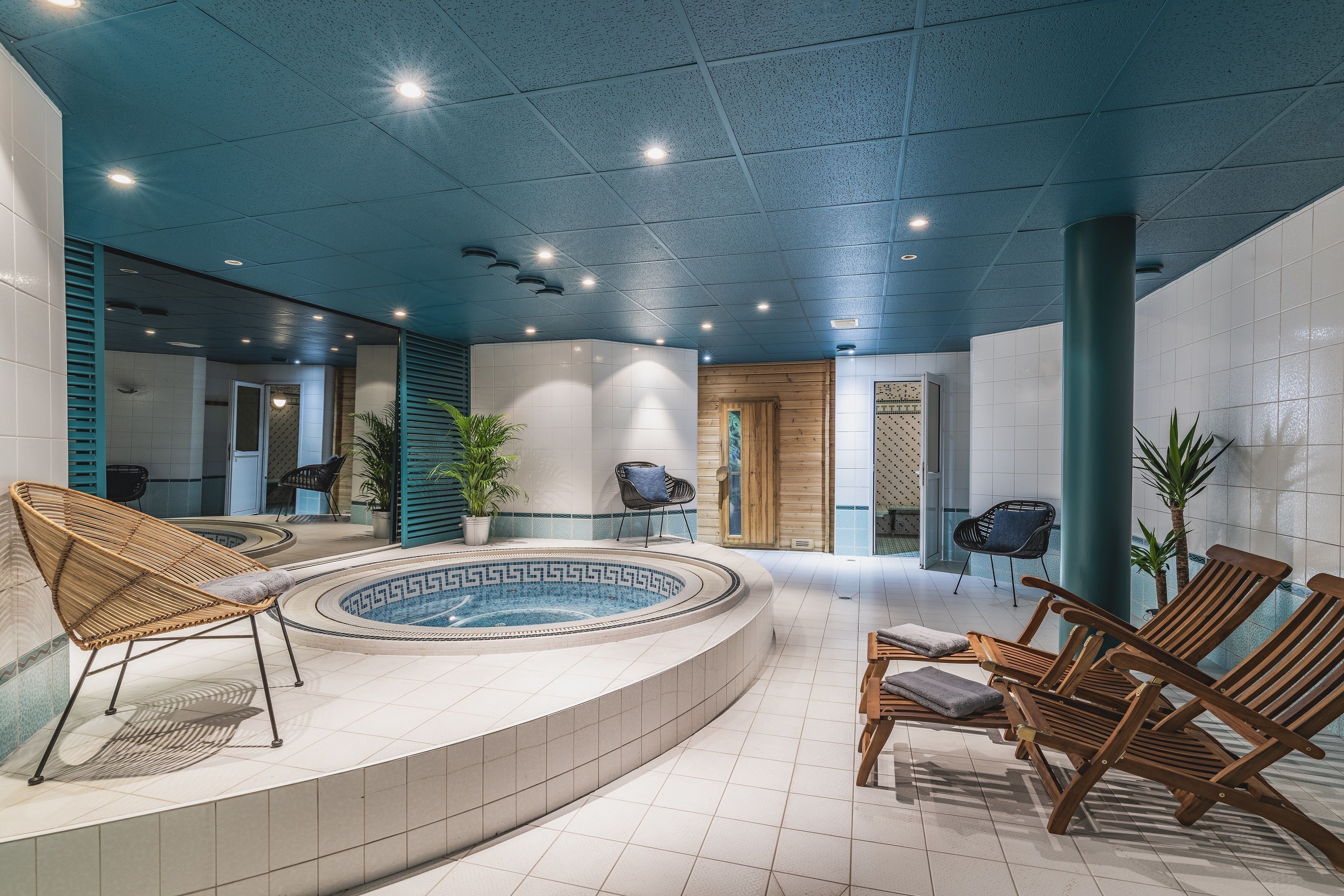 Bastu, bubbelpool och ångbastu