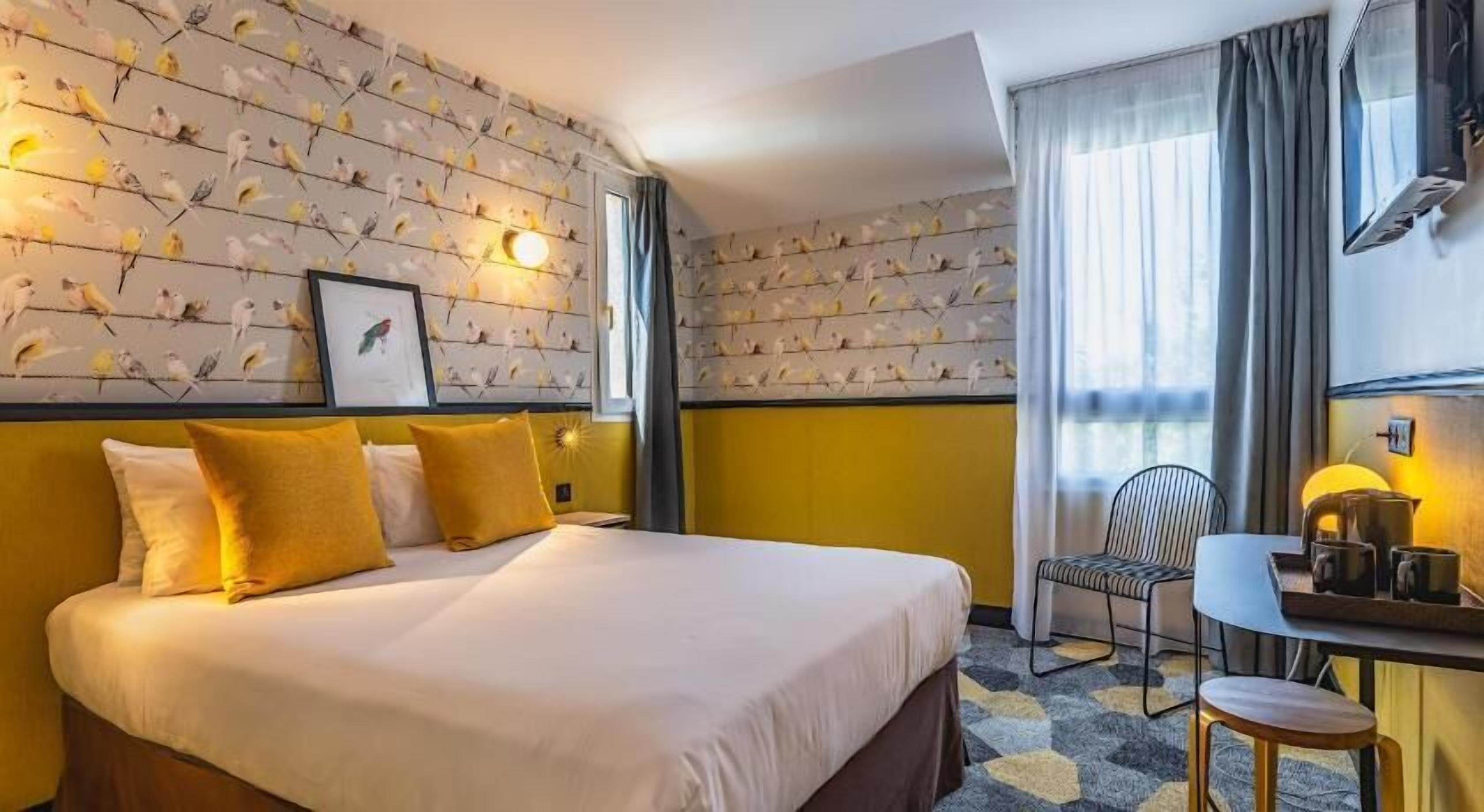In-room safe, desk, soundproofing, free cots/infant beds