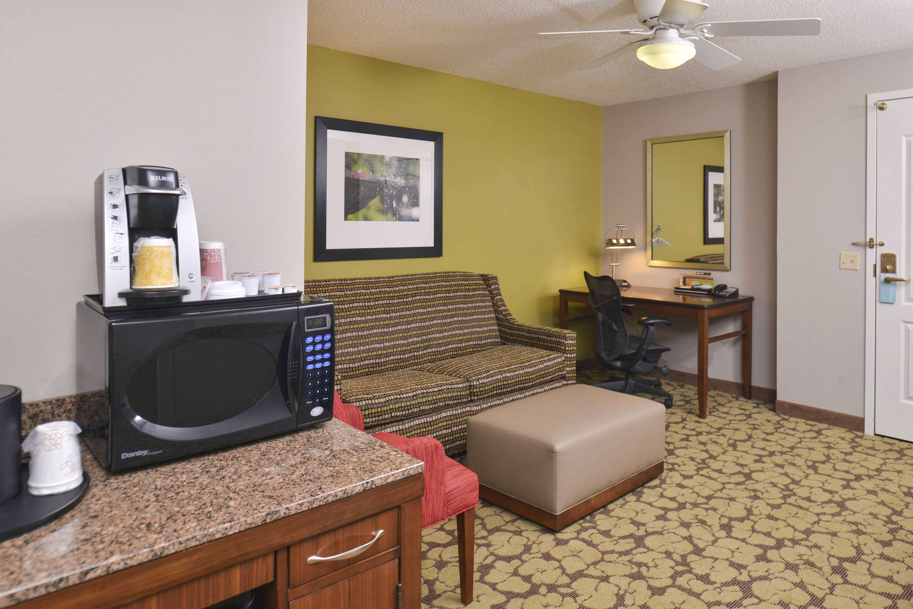 suite, accessible | living area | 32-inch lcd tv with cable channels, tv, video game console