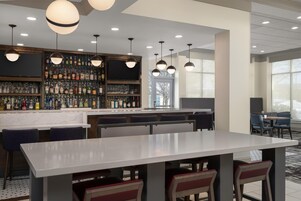 Bar (en la propiedad)