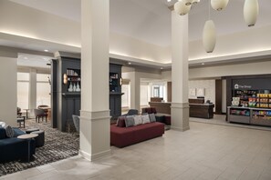 Lobby - Hilton Garden Inn Indianapolis/Carmel (Carmel)