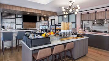 Daily cooked-to-order breakfast for a fee