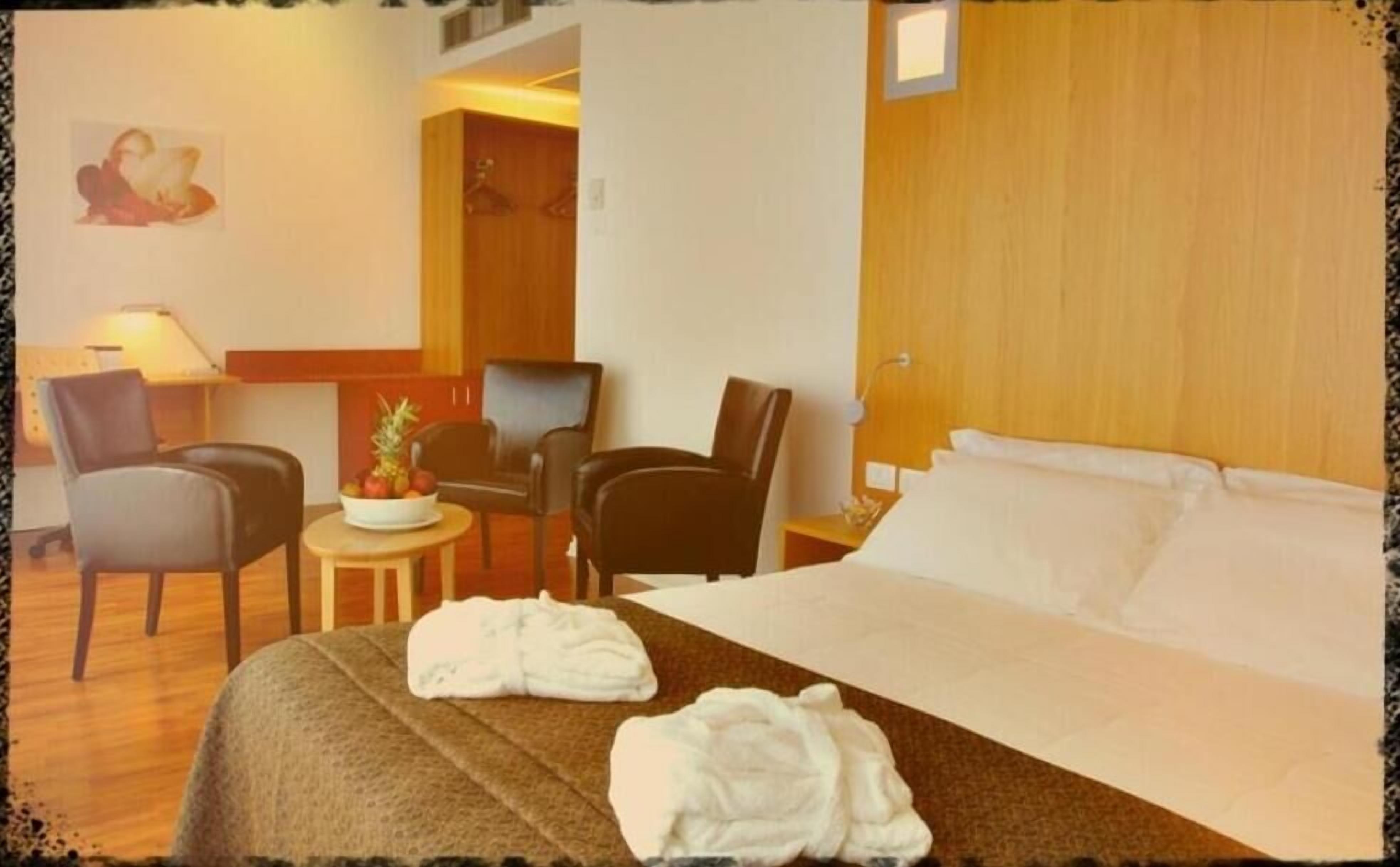 Photo - Executive Hotel