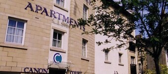 Hot-el-Apartments Canon Court