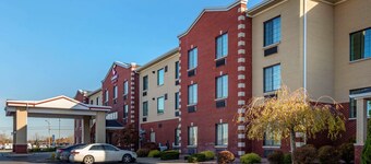 Comfort Suites Grand Rapids South