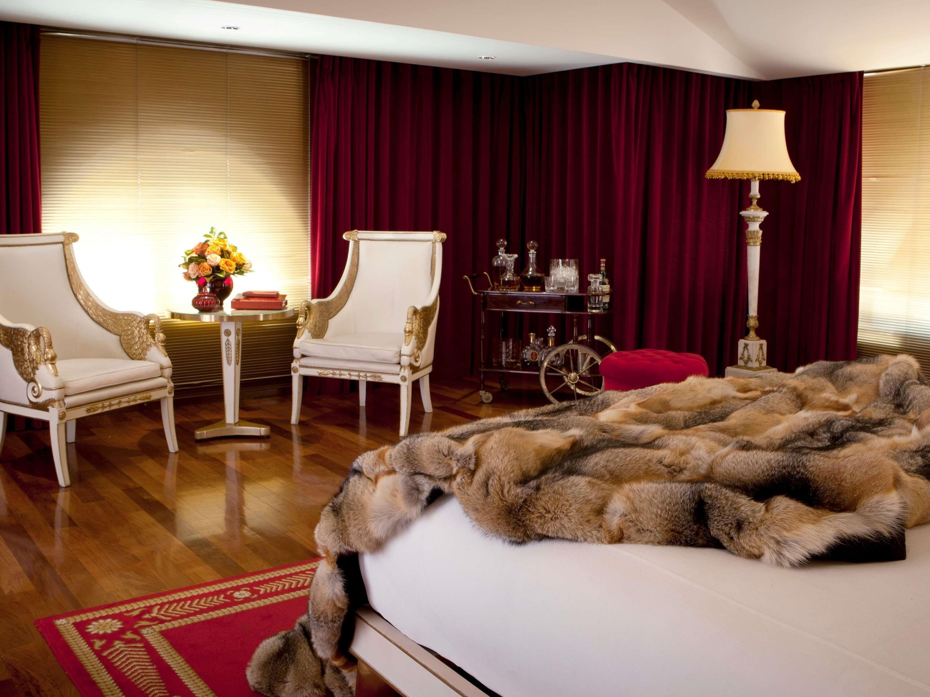 Grand Suite, 1 King Bed | Egyptian cotton sheets, premium bedding, minibar, in-room safe