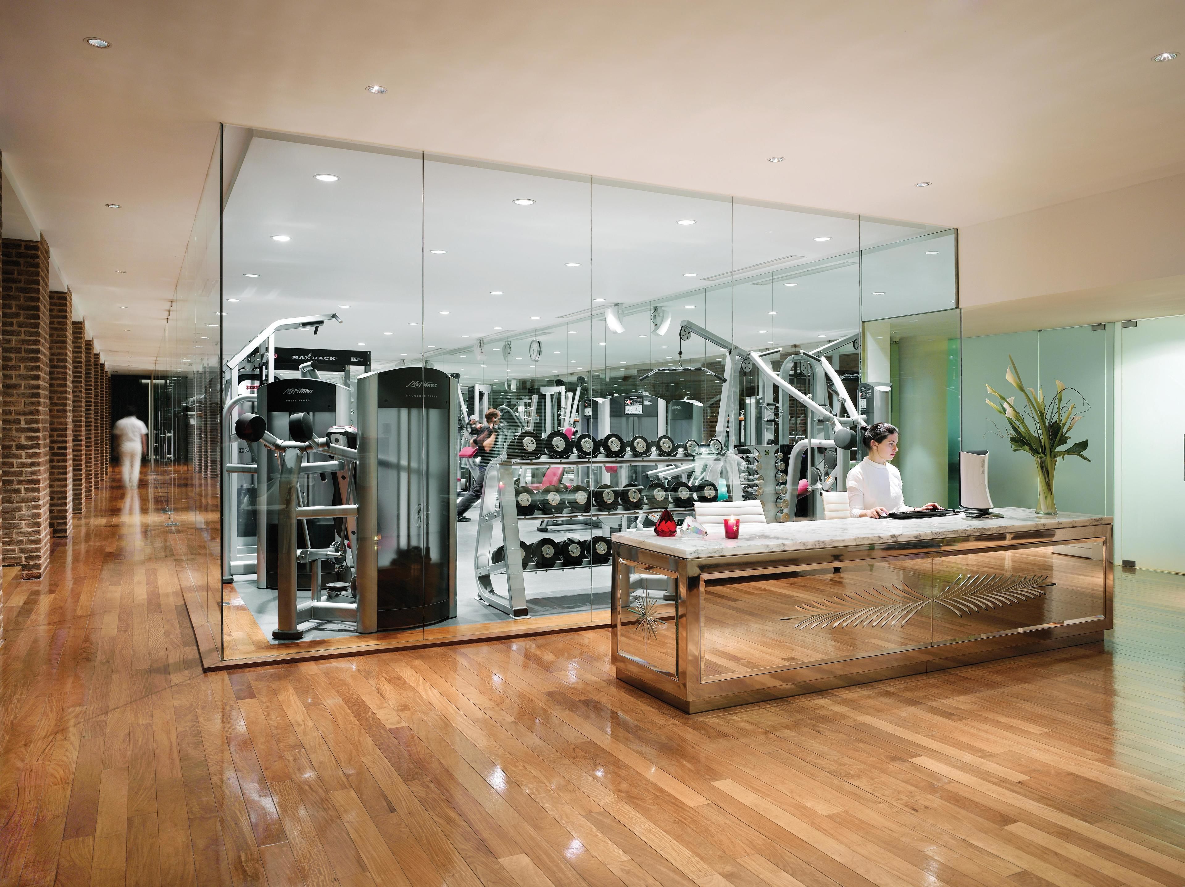 sauna, steam room, turkish bath/hammam, body treatments, aromatherapy