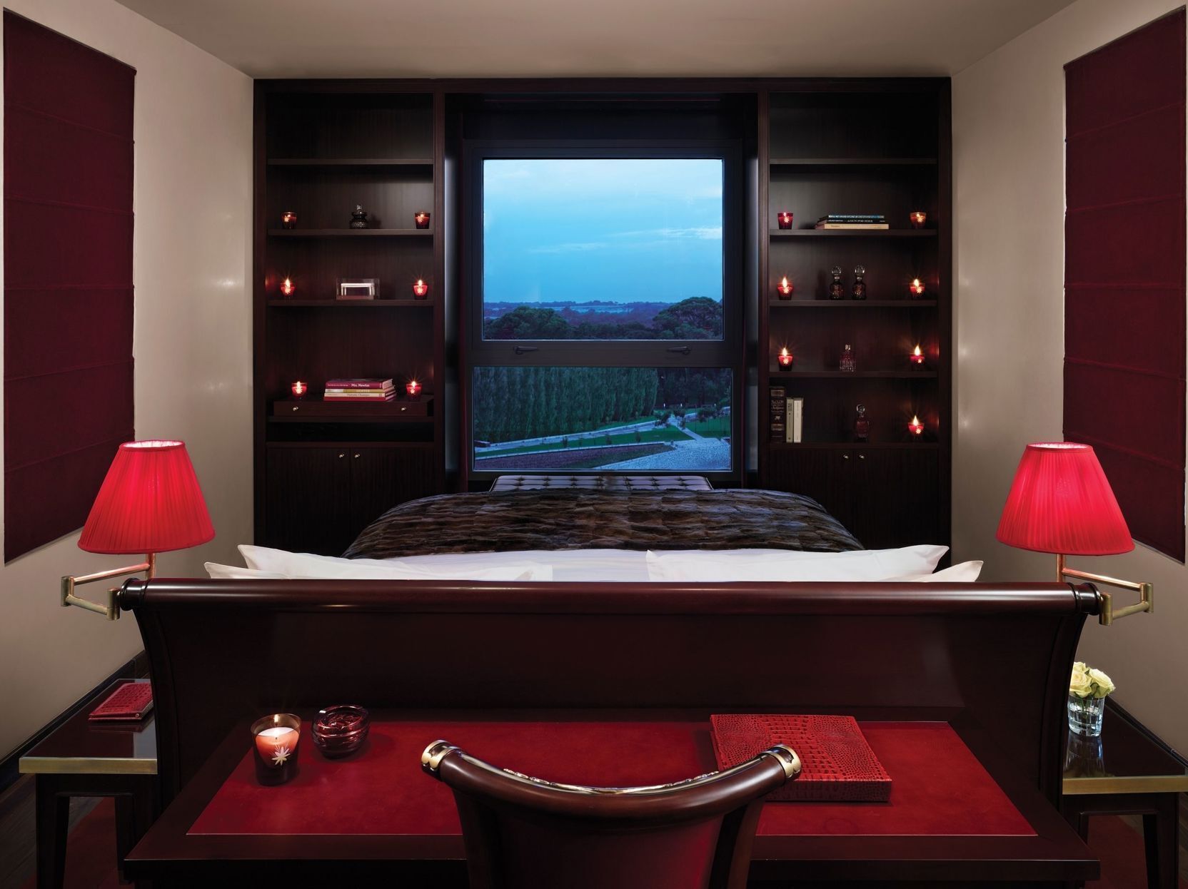 Egyptian cotton sheets, premium bedding, minibar, in-room safe