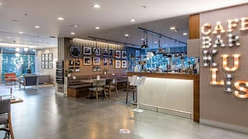 Caffè e/o macchina per il caffè