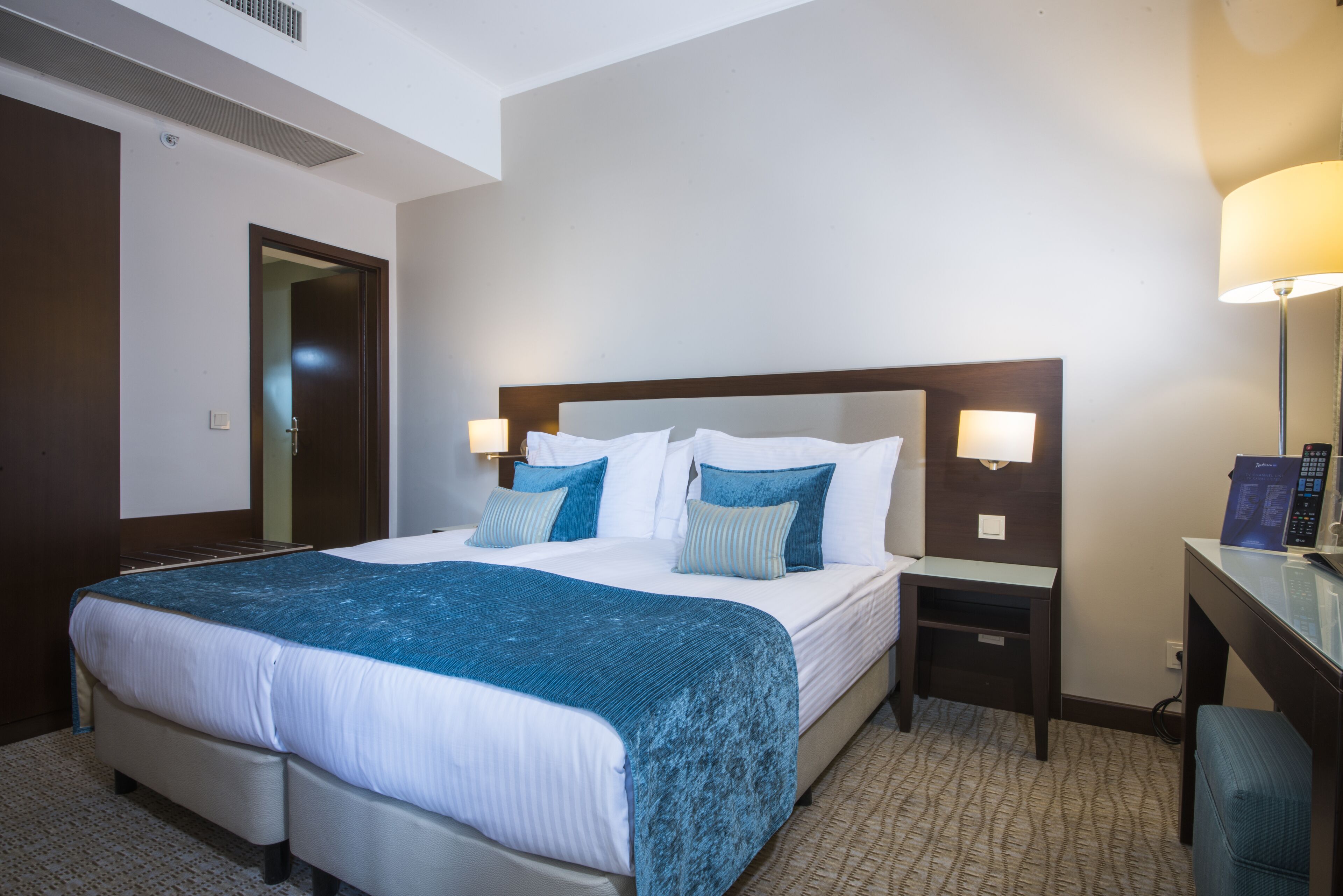 Suite, 1 Bedroom, City View