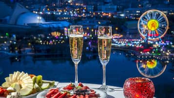 Junior Room, Balcony, City View | Balkoni