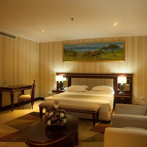 In-room safe, desk, blackout curtains, free WiFi - Peacock City Centre (Dar es Salaam)