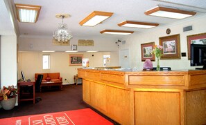 View from property - Red Carpet Inn (Natchez)