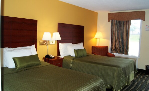 مكواة/لوح كي وأسرّة قابلة للطي وواي فاي مجانًا وملاءات أسرّة