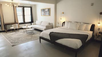 Superior King Suite | Roupas de cama premium, frigobar, ferros/tábuas de passar roupa