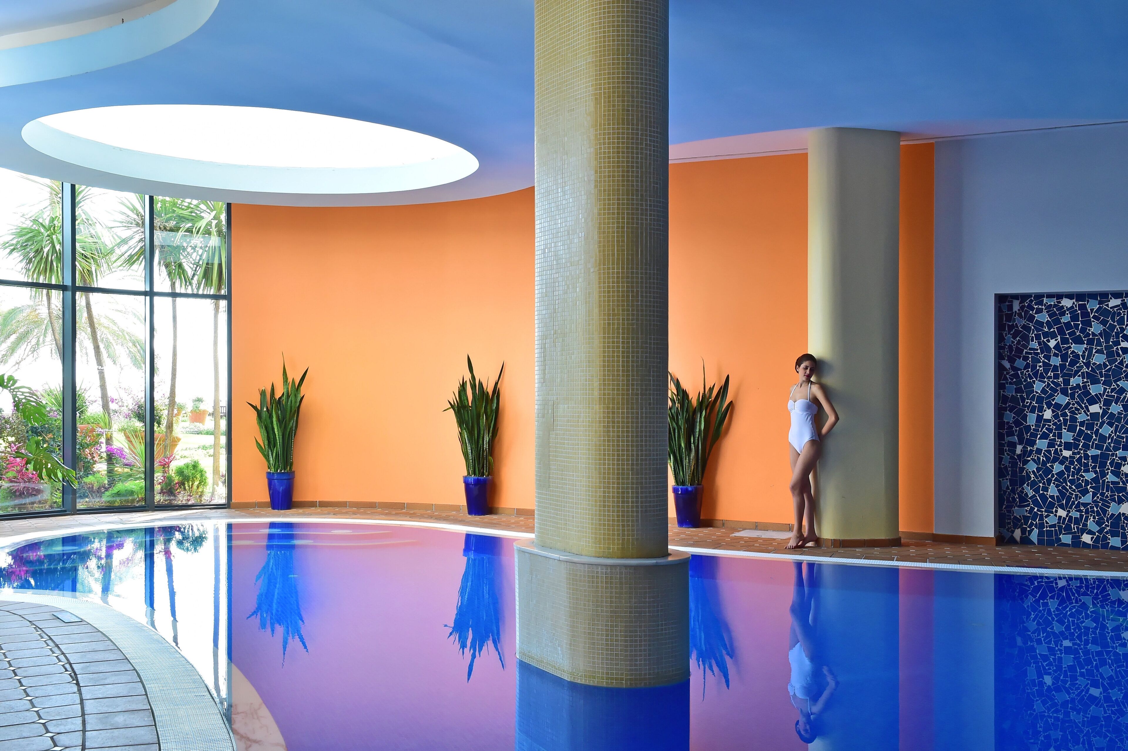 Indoor pool, outdoor pool